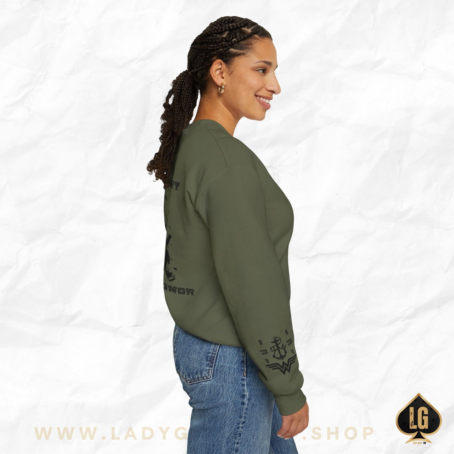 WW 131 Unisex Crewneck Sweater