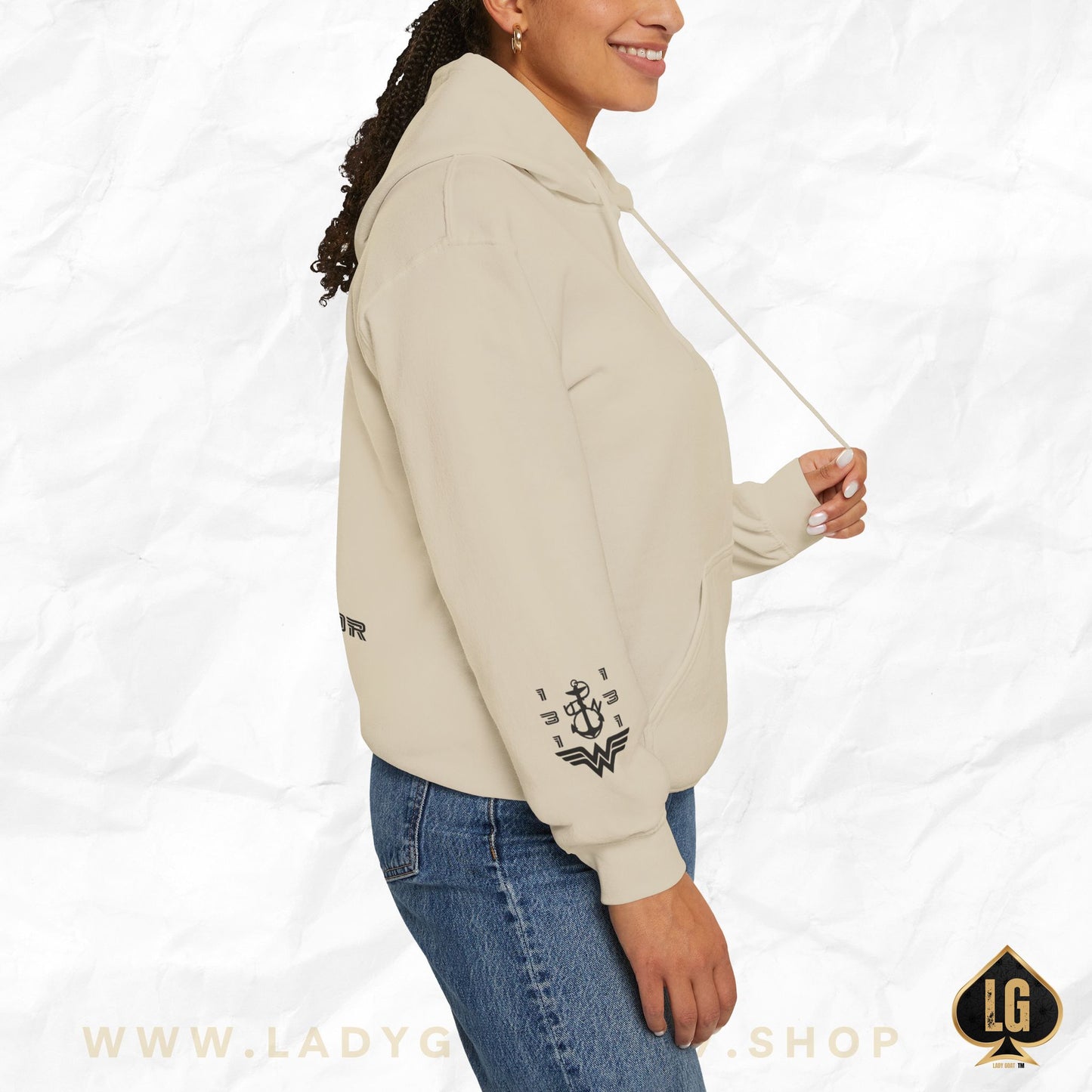 WW 131 Unisex Hoodie