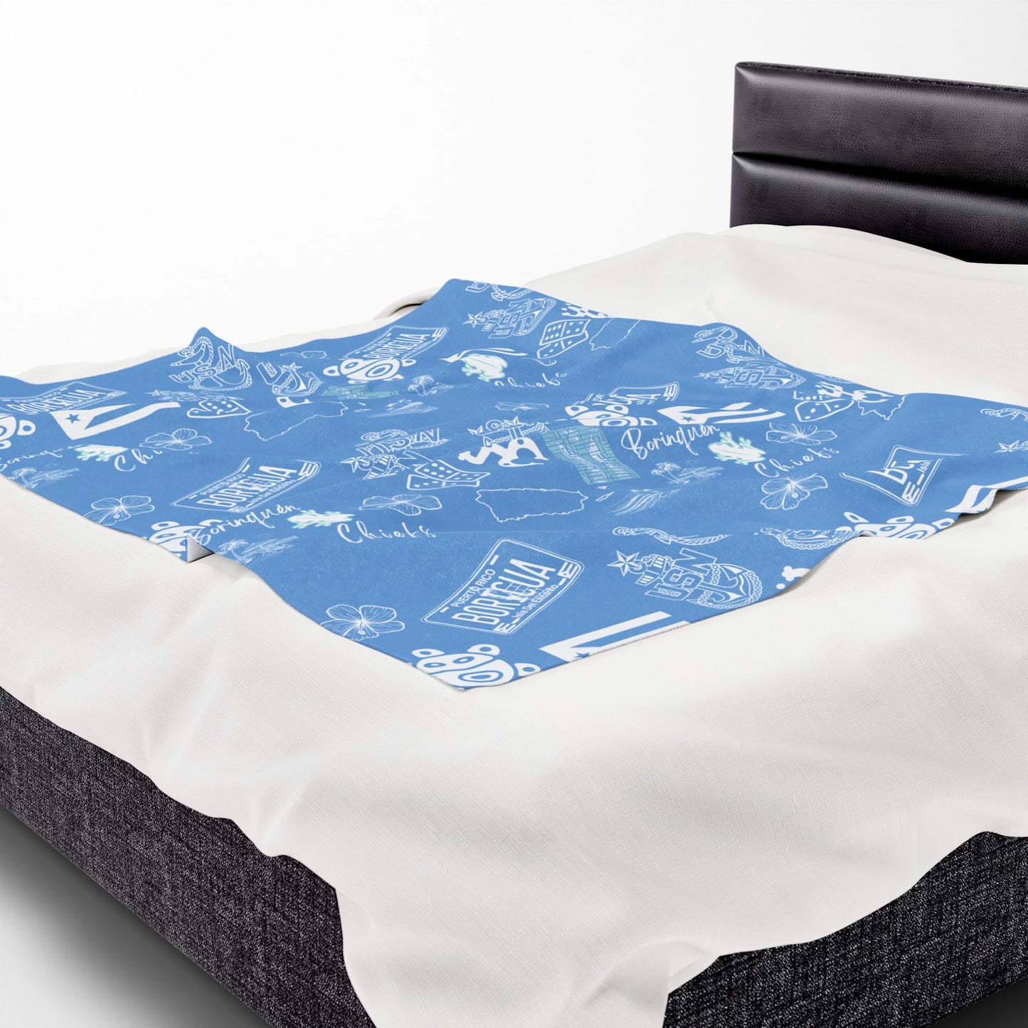 Azul Clarita Forever Plush Blanket