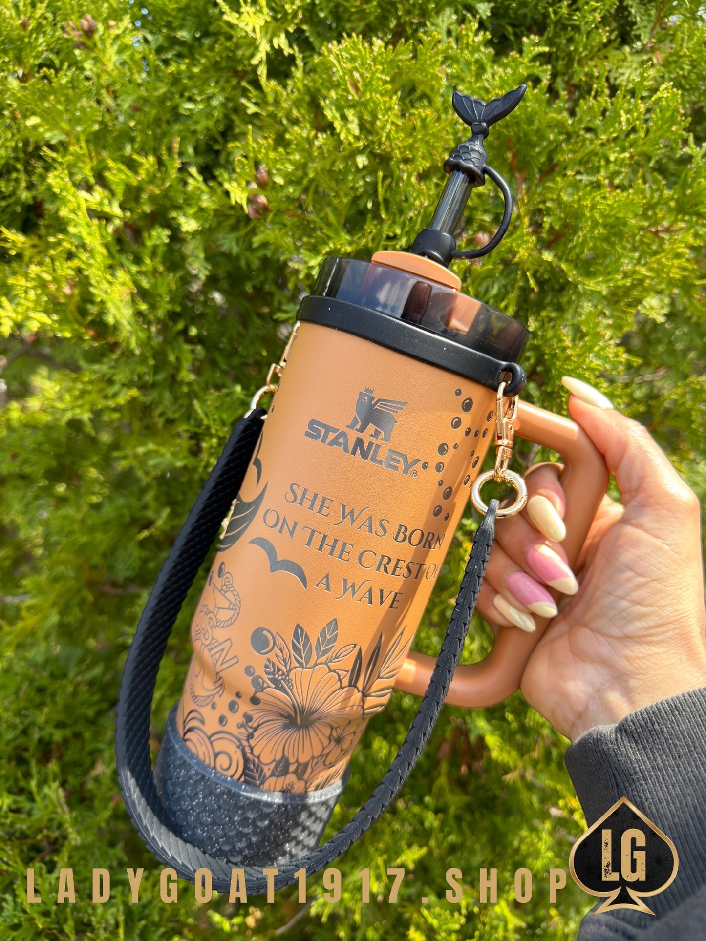 Crest of the Wave 30oz Tumbler Limited w/ Accesories