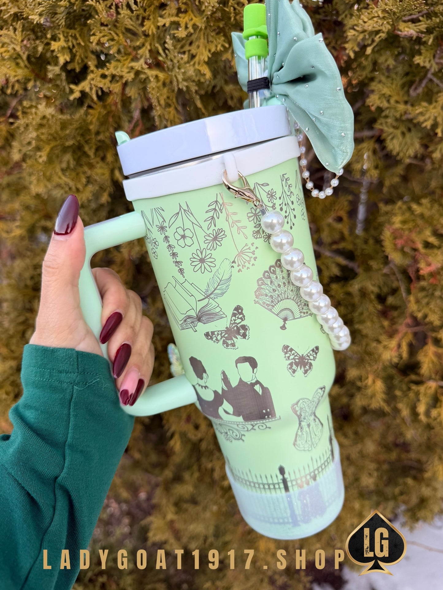 Penelope Green S4 Bridgerton 40 oz Tumbler W/ Accessories