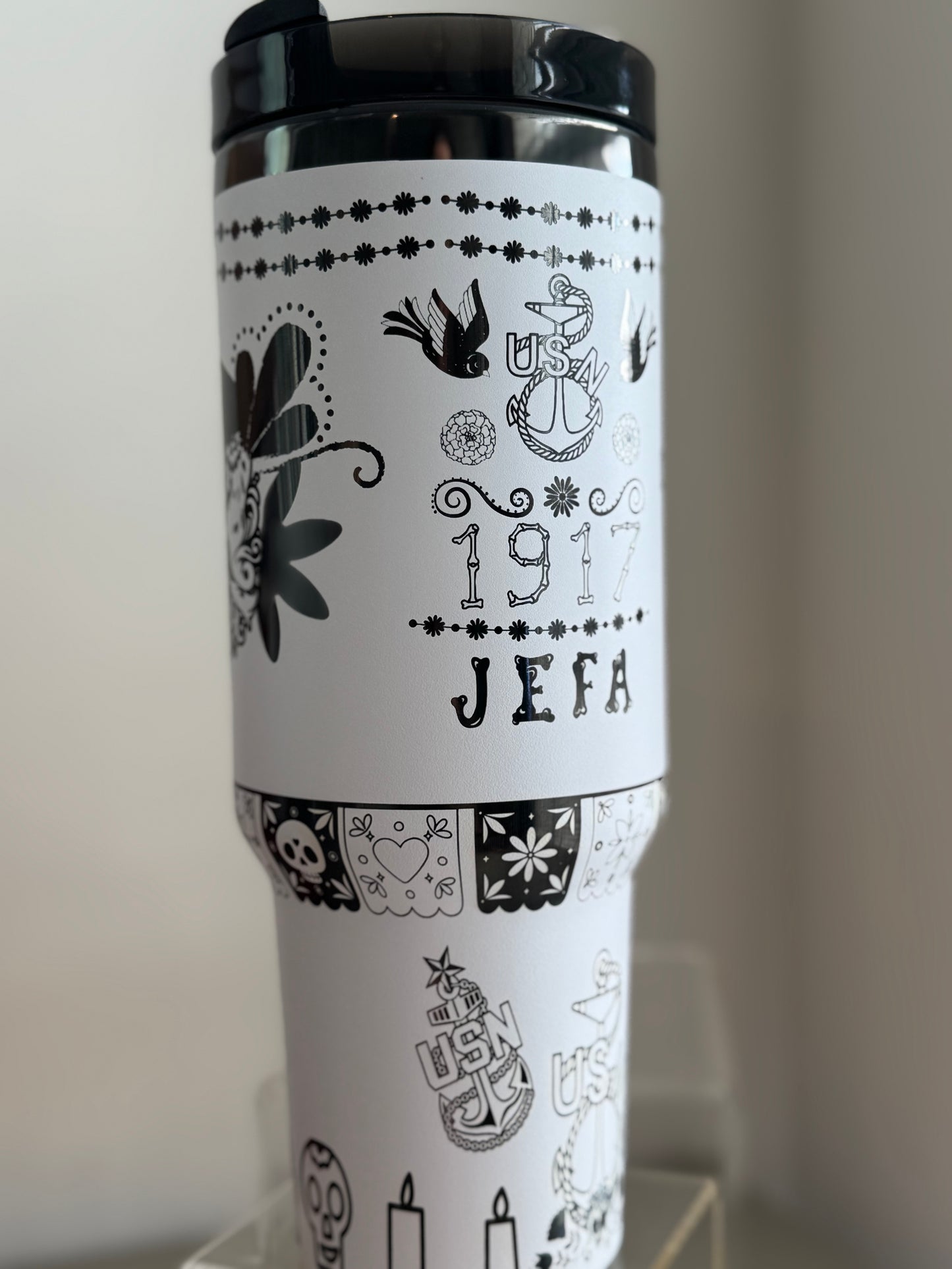 La Jefa SNP 40 oz Tumbler Limited