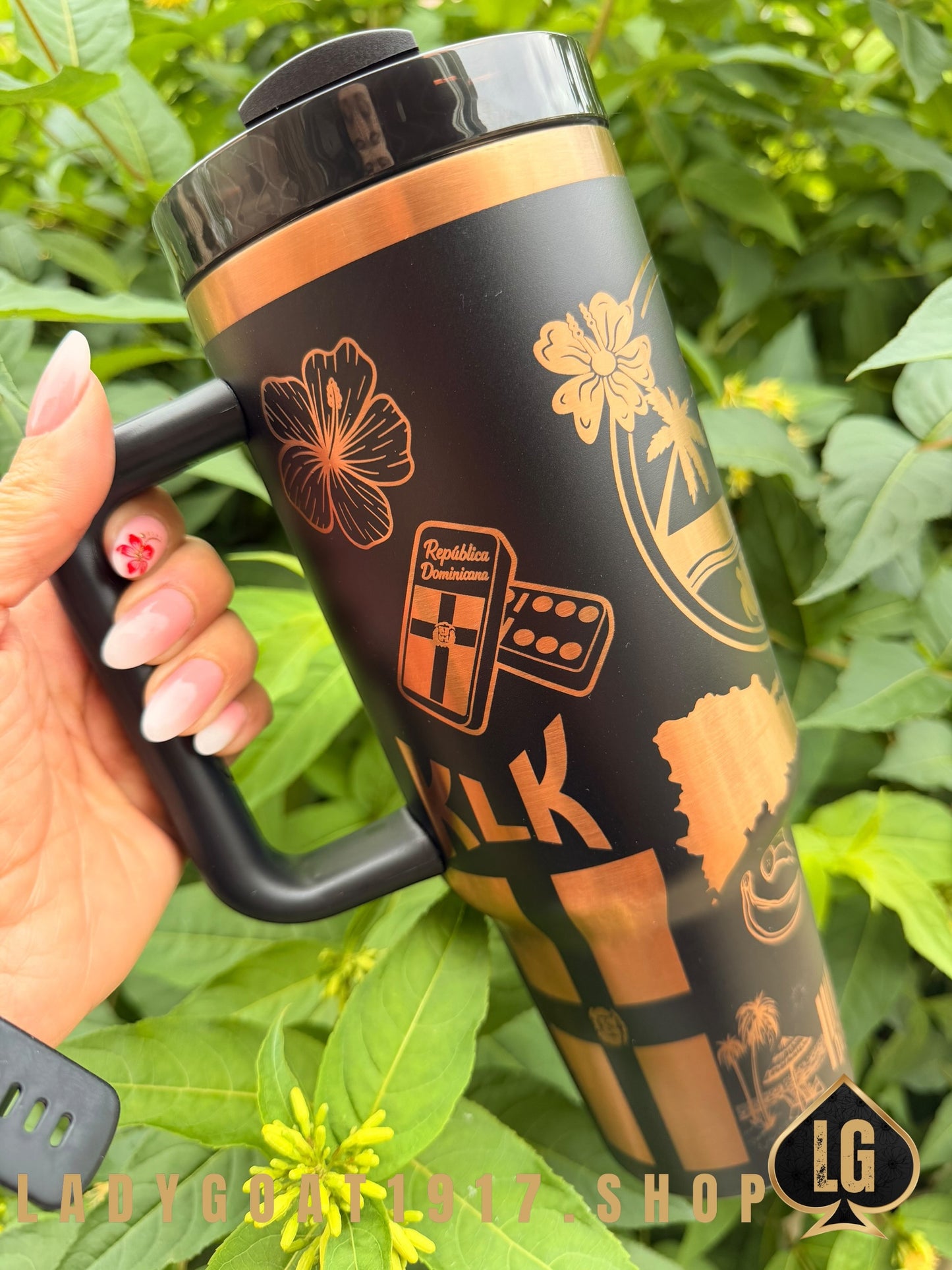 DomiRican 🇩🇴🇵🇷 40 oz Tumbler Negro