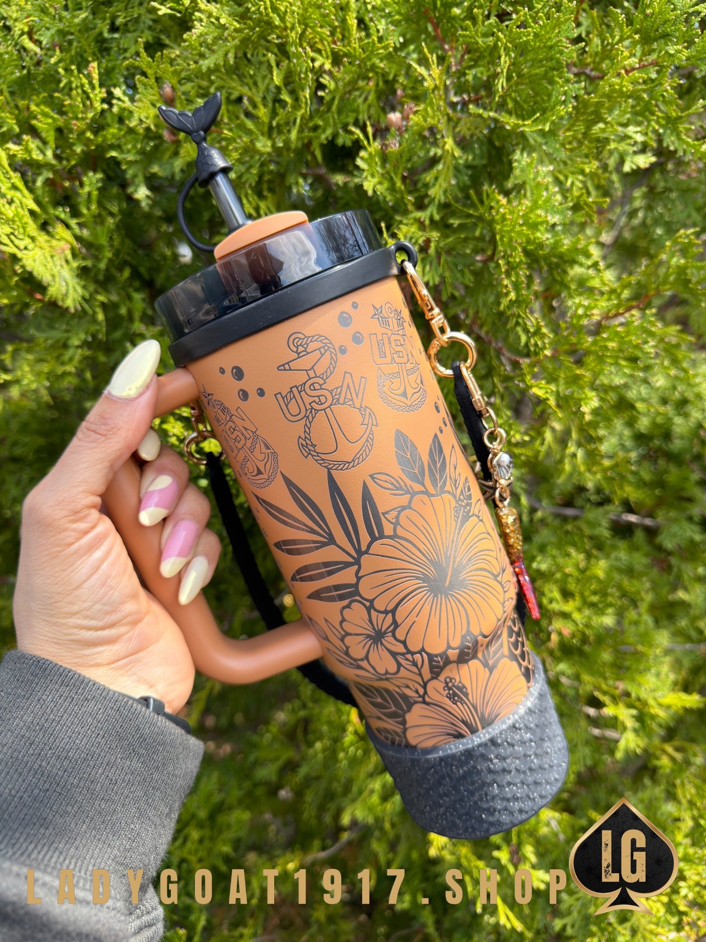 Crest of the Wave 30oz Tumbler Limited w/ Accesories