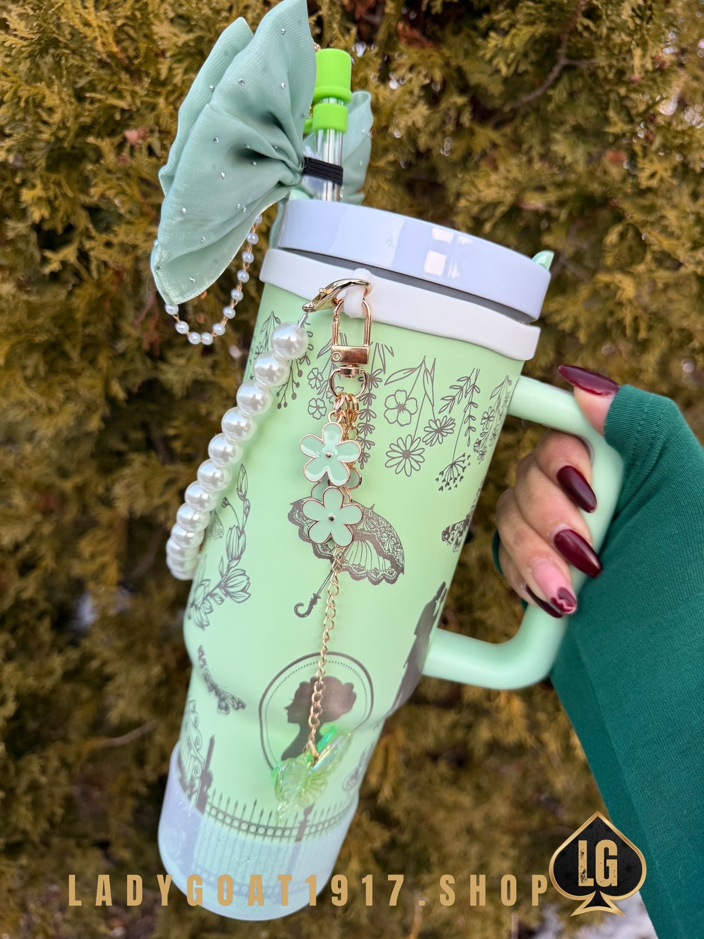 Penelope Green S4 Bridgerton 40 oz Tumbler W/ Accessories