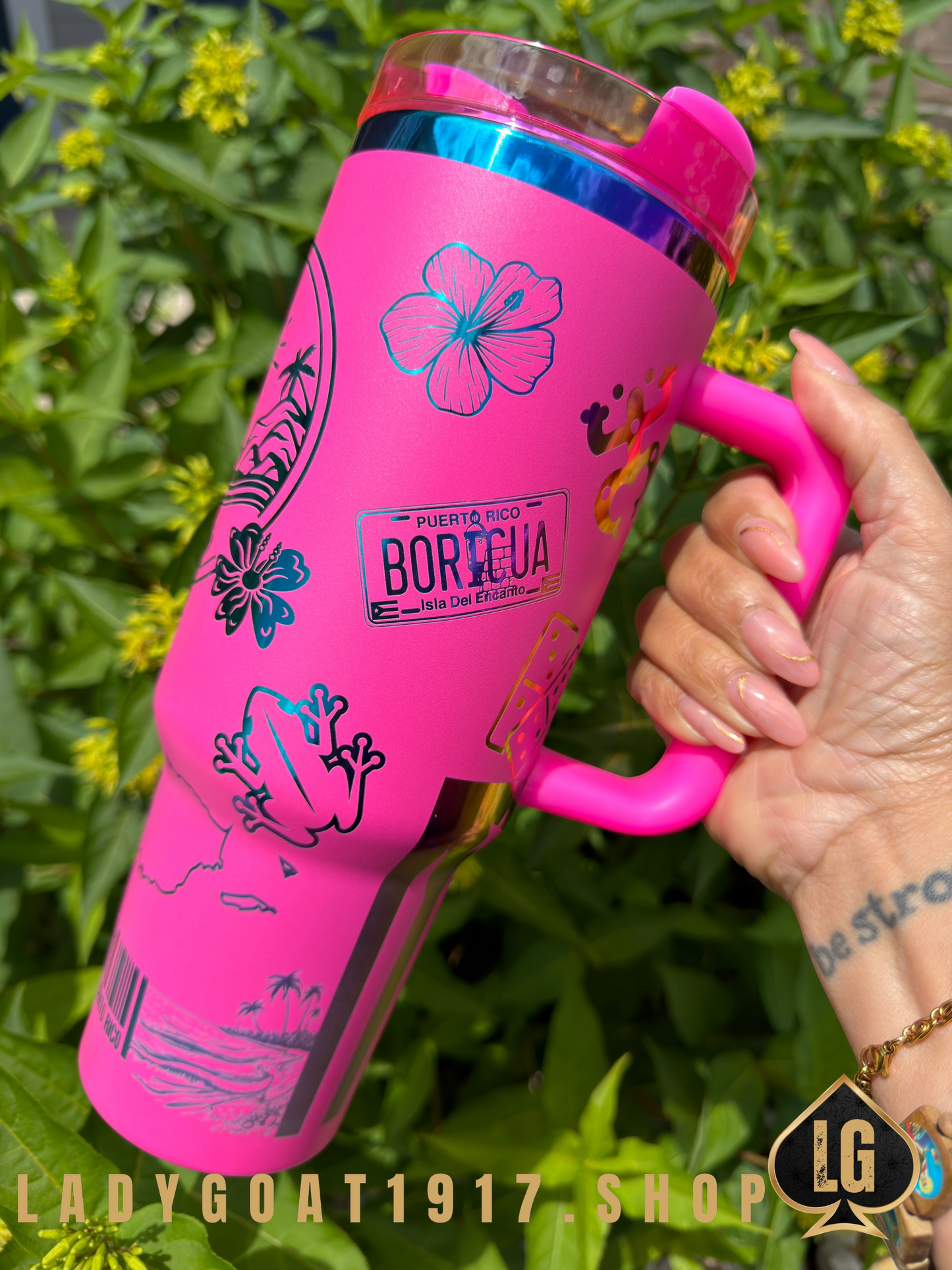 PLAYERO ROSA 🇵🇷 🏝️ 40 oz Tumbler