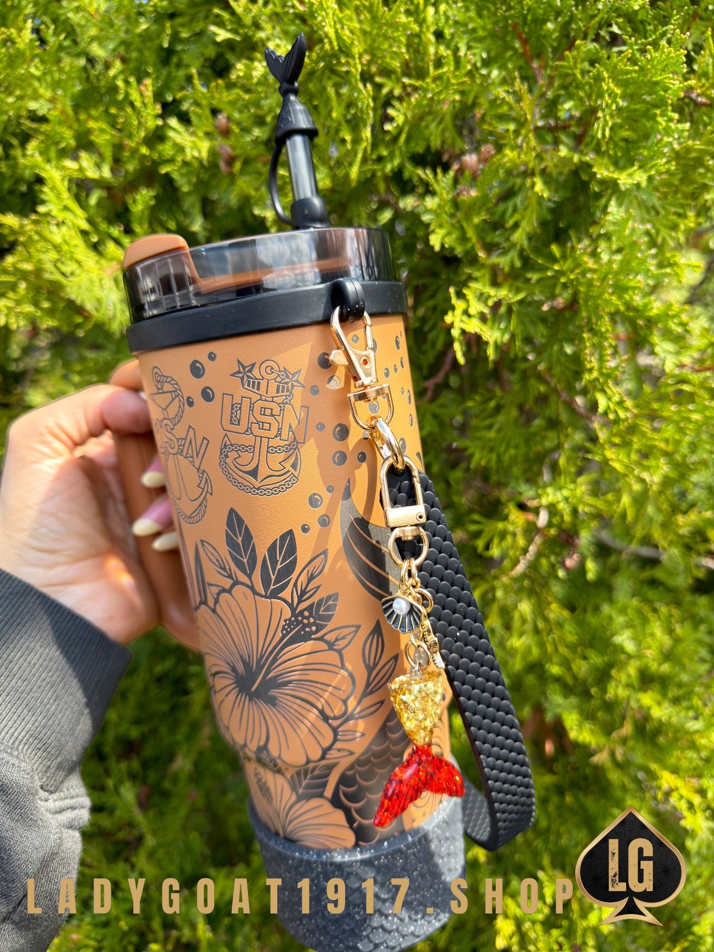 Crest of the Wave 30oz Tumbler Limited w/ Accesories